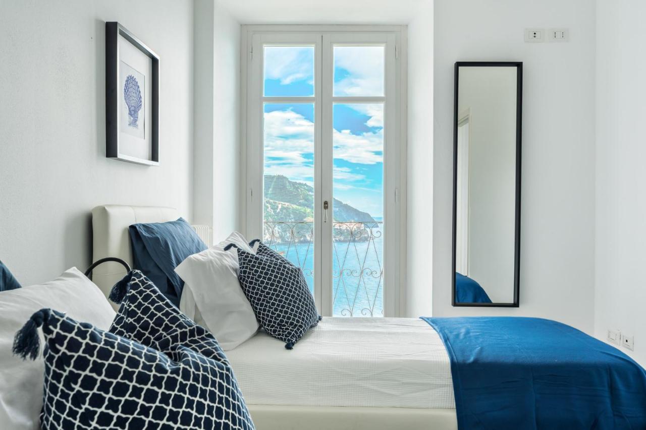 Salty Sky Flat , Terre Marine Apartment กอร์นิญา ภายนอก รูปภาพ