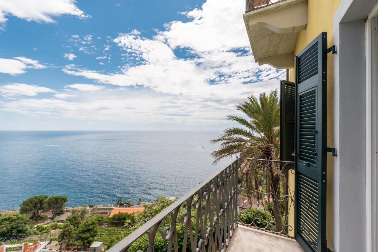 Salty Sky Flat , Terre Marine Apartment กอร์นิญา ภายนอก รูปภาพ